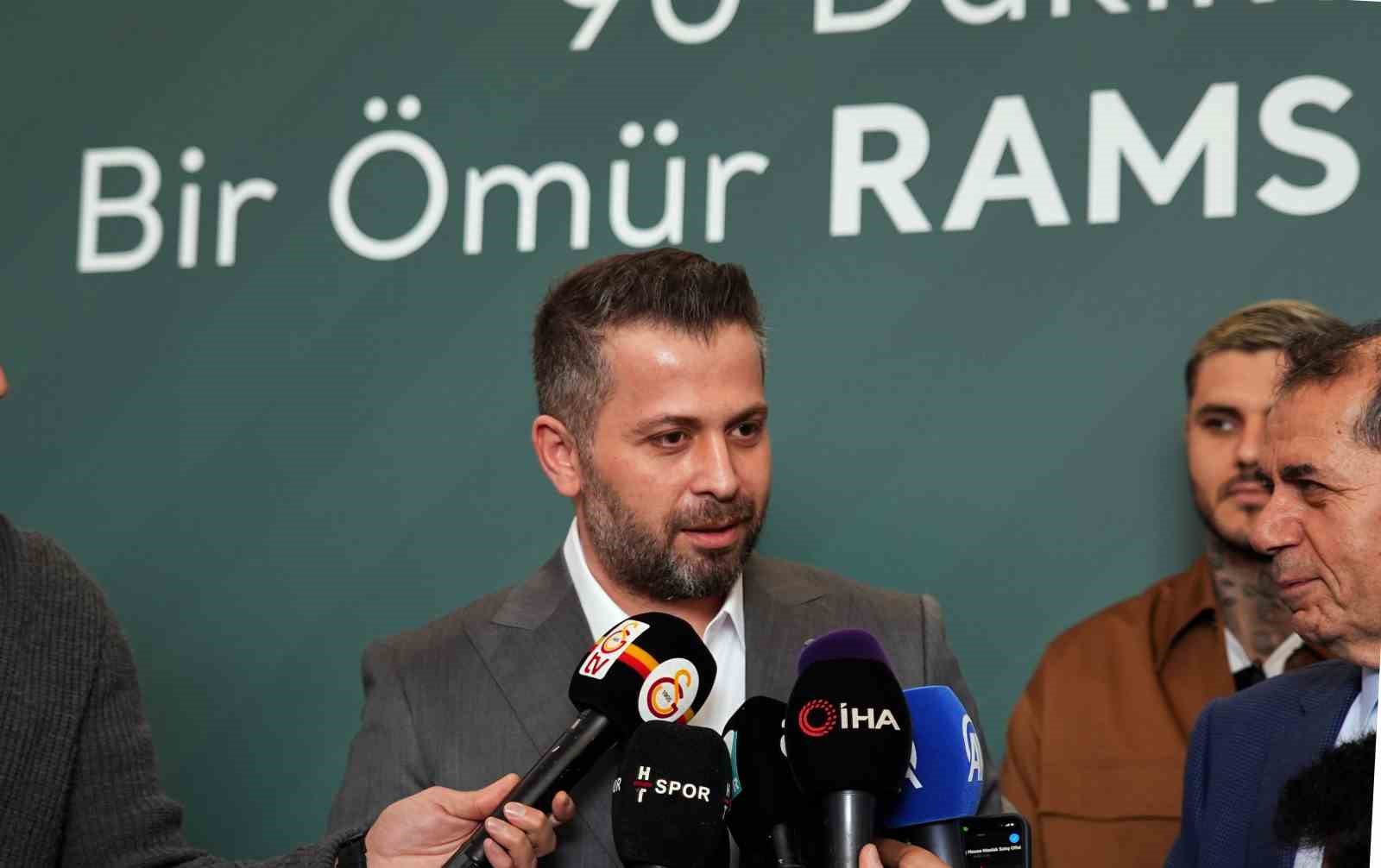 Galatasaray Yönetim Kurulu, teknik heyet ve futbolcular, RAMS Park House Maslak Satış Ofisi’ni ziyaret etti 9 galatasaray yonetim kurulu teknik heyet ve futbolcular rams park house maslak satis ofisini ziyaret rguyK1gb