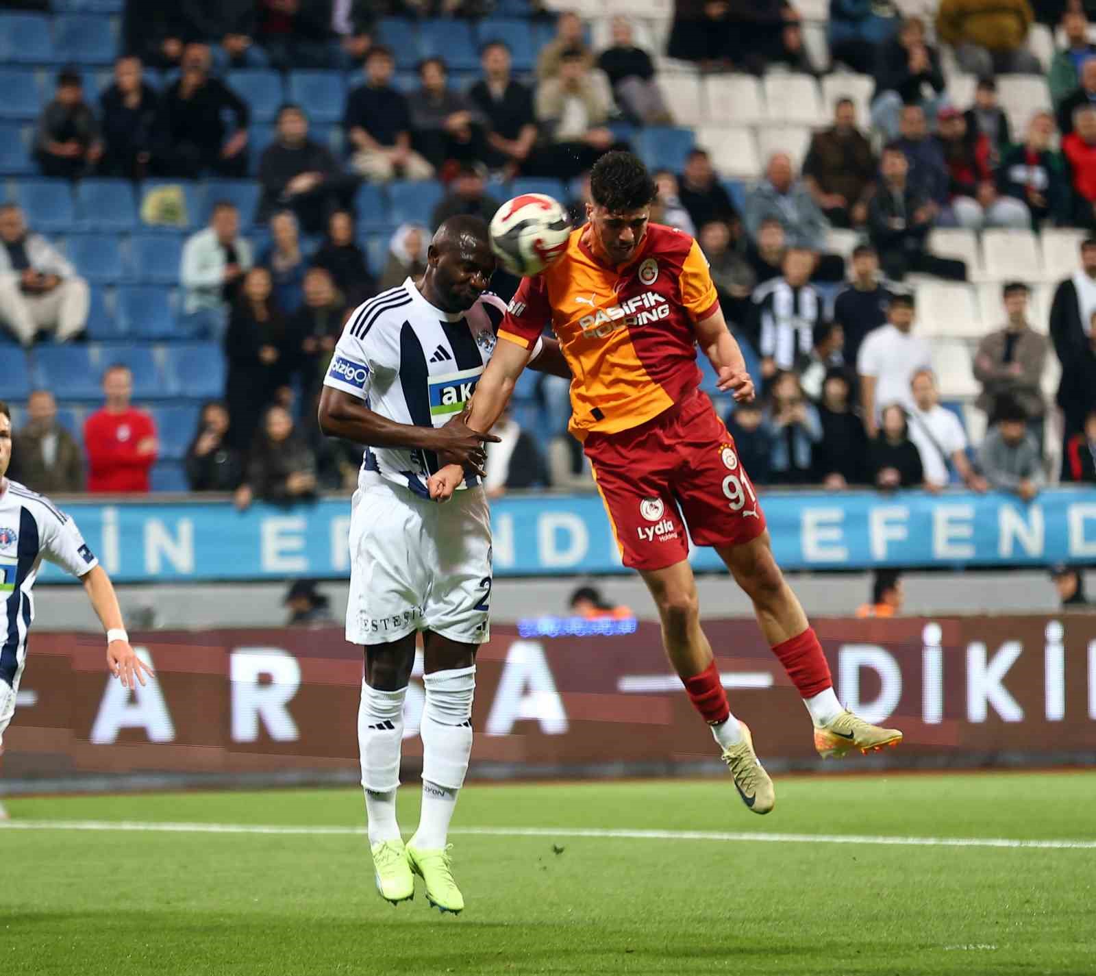 galatasarayda 11de 9 degisiklik 4