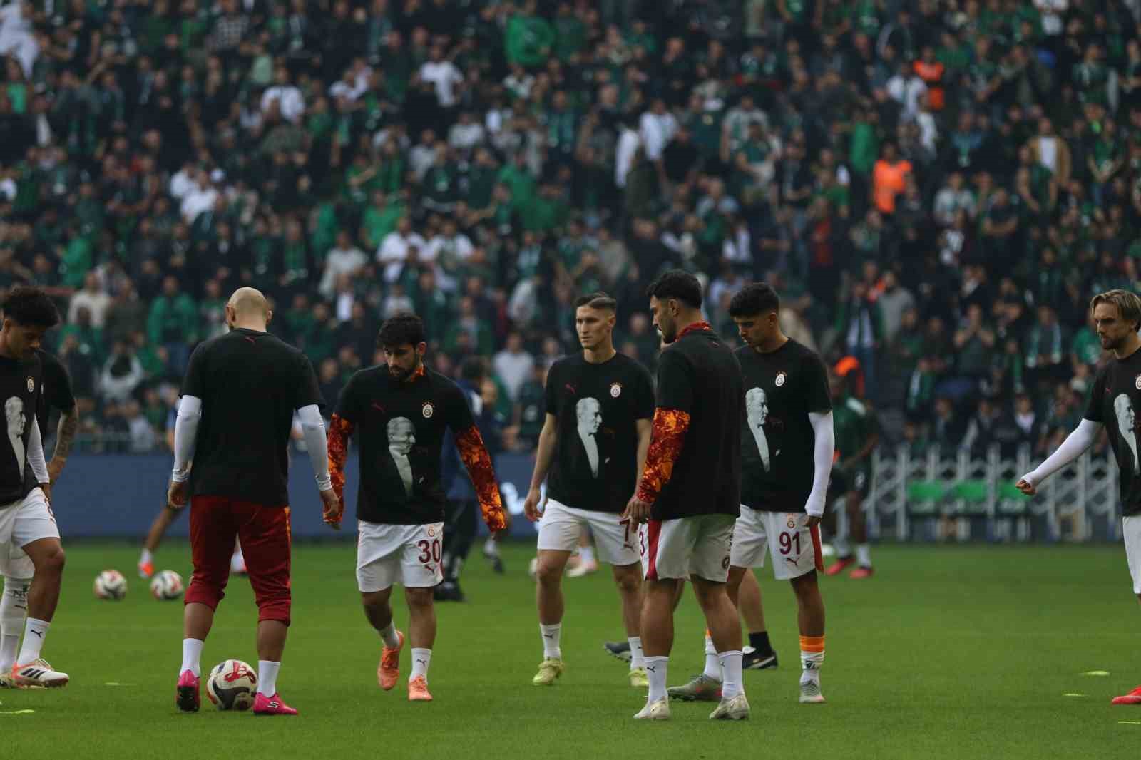 galatasarayda 2 degisiklik 3 lpKVDAny