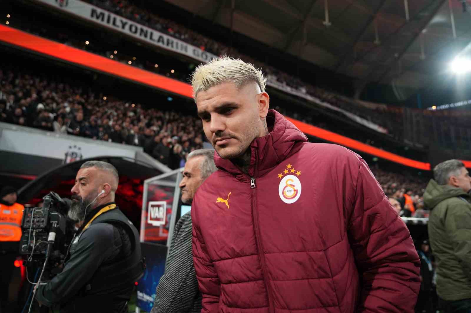 galatasarayda 4 degisiklik 1 FmUV4LKQ