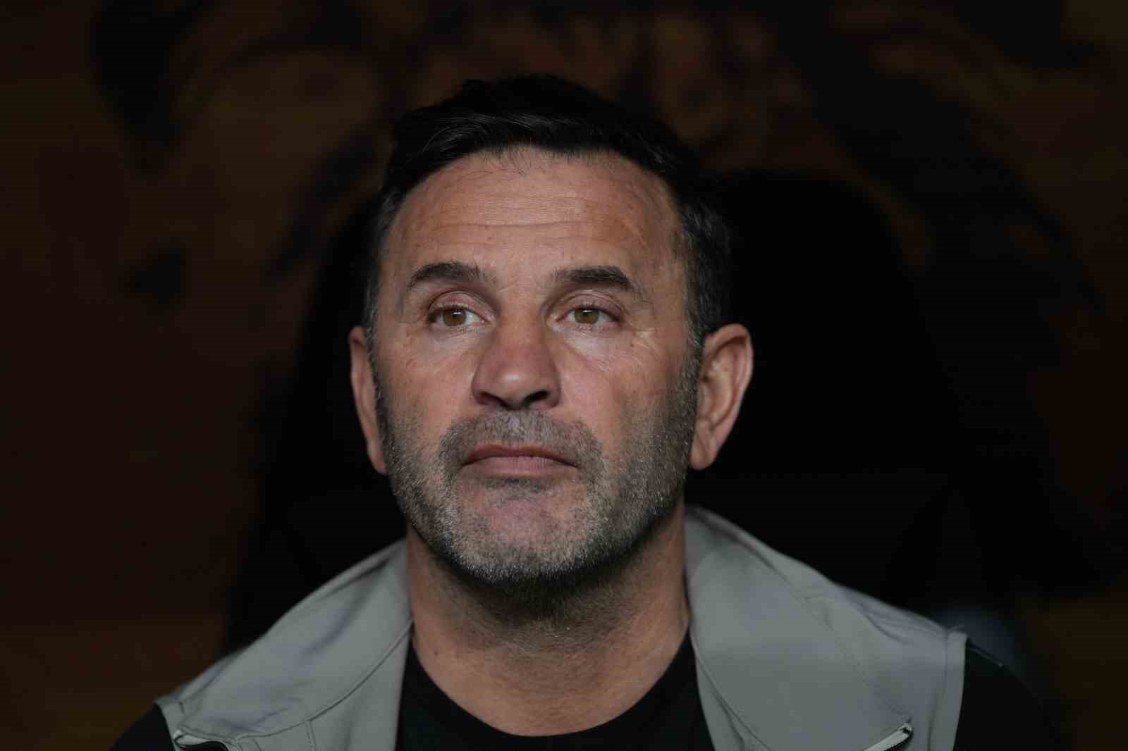galatasarayda 4 degisiklik 3 trnP8szp