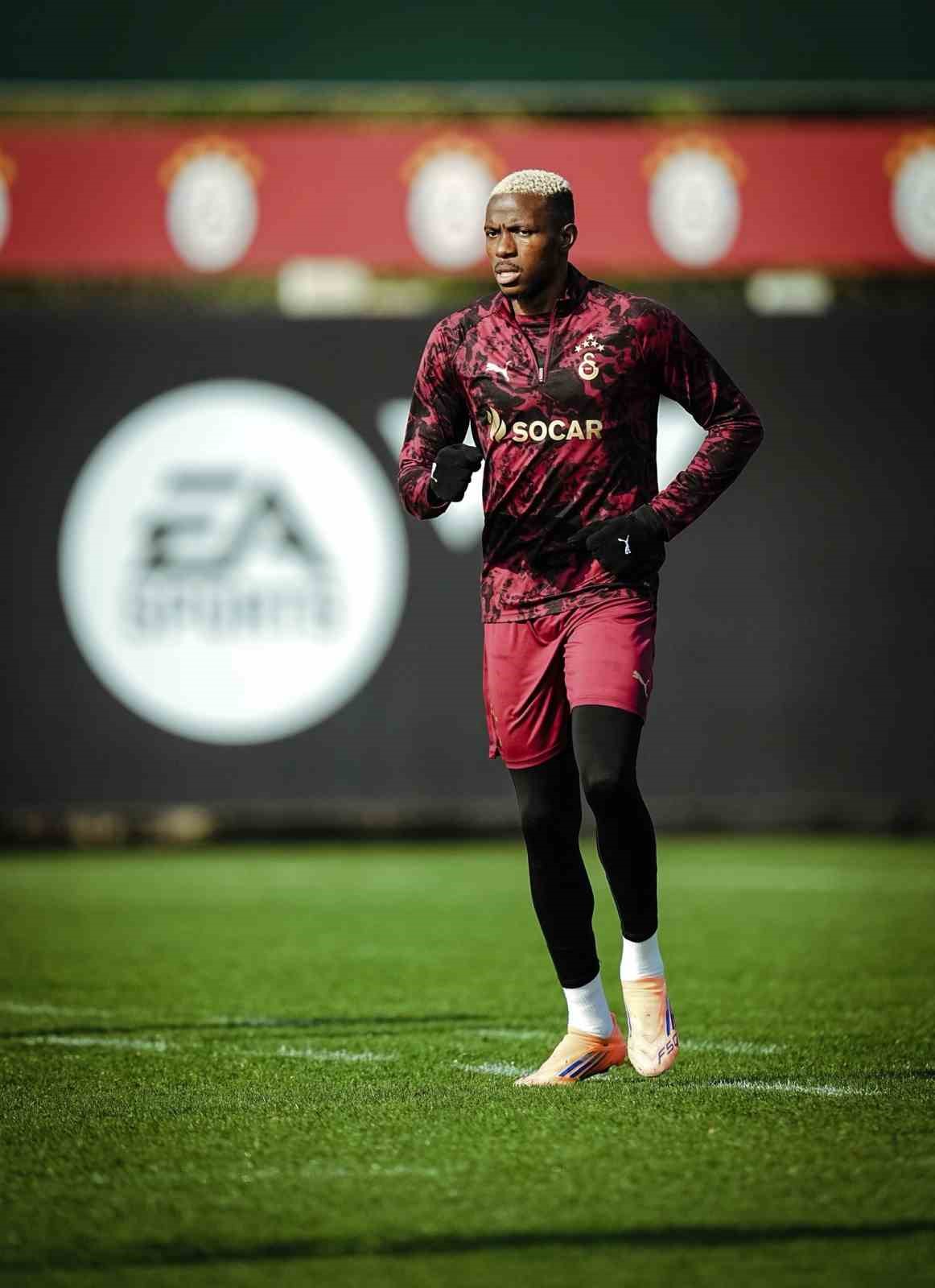 galatasarayda ajax macinin hazirliklari devam etti 4 MTXshtjF