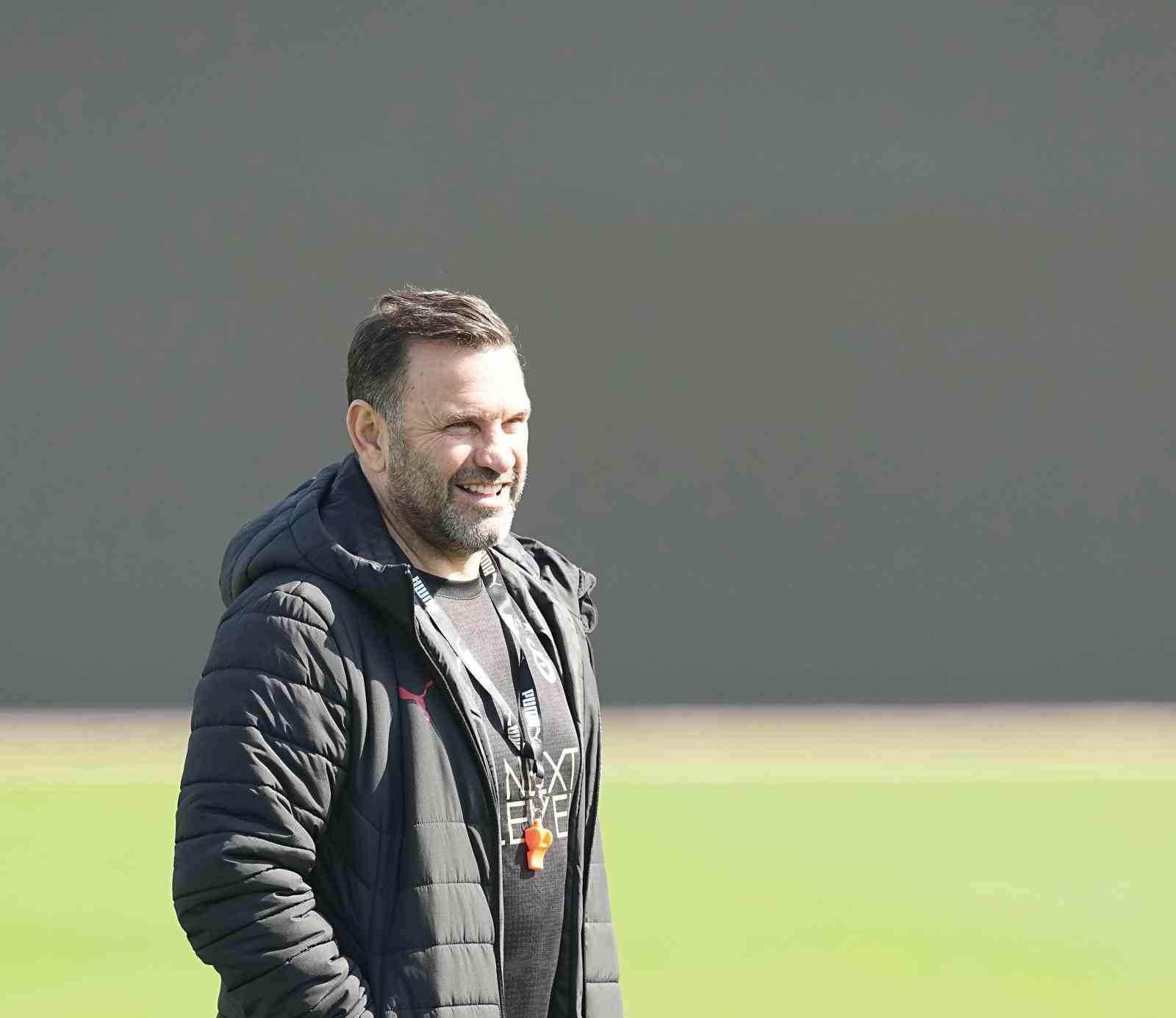 galatasarayda alanyaspor macinin hazirliklari tamamlandi 3 U9TYK3fV