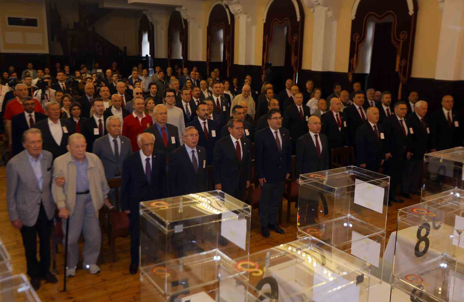 Galatasaray’da seçim heyecanı başladı 14 galatasarayda secim heyecani basladi 10