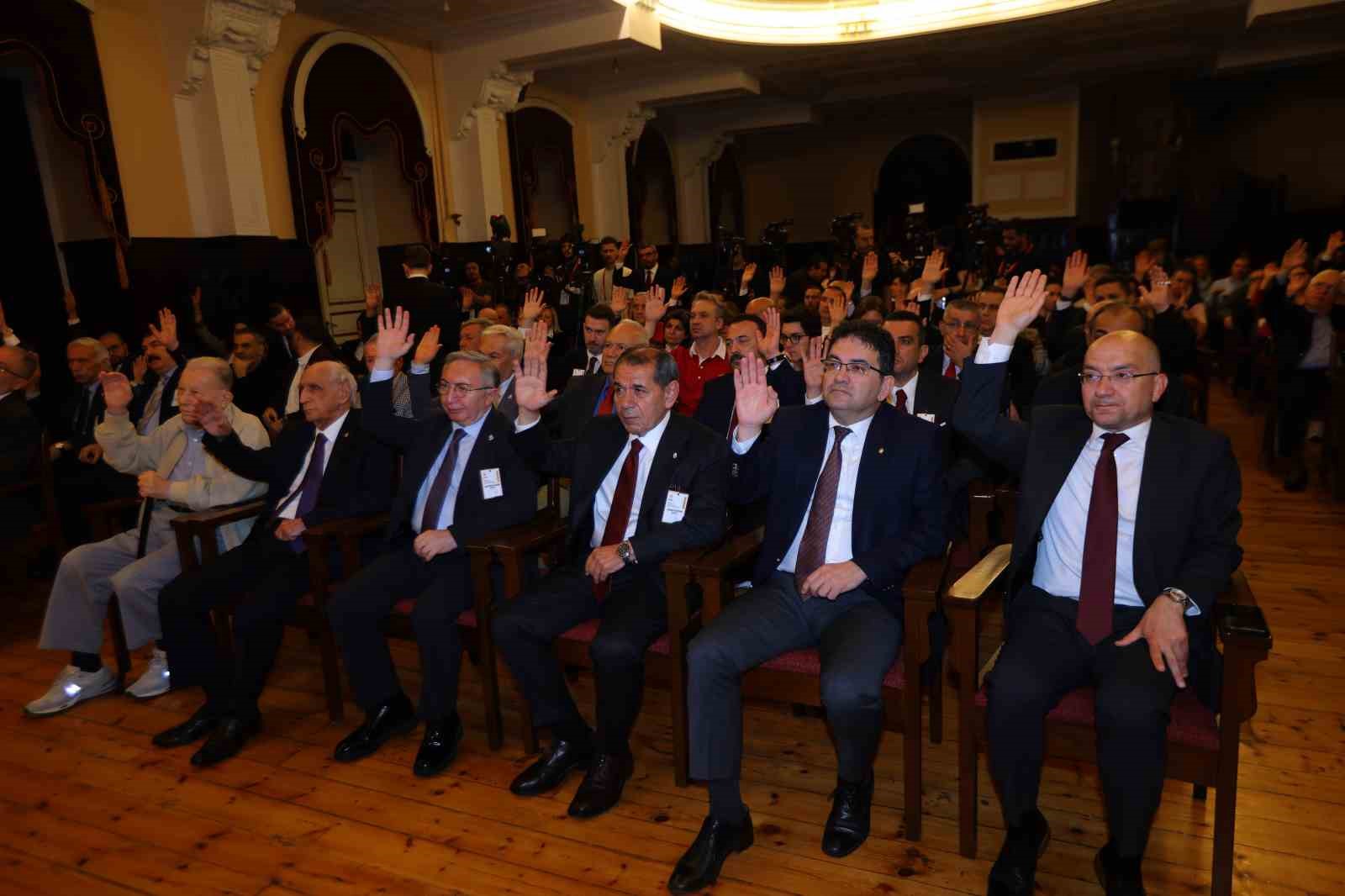 Galatasaray’da seçim heyecanı başladı 12 galatasarayda secim heyecani basladi 8 89OFphhh