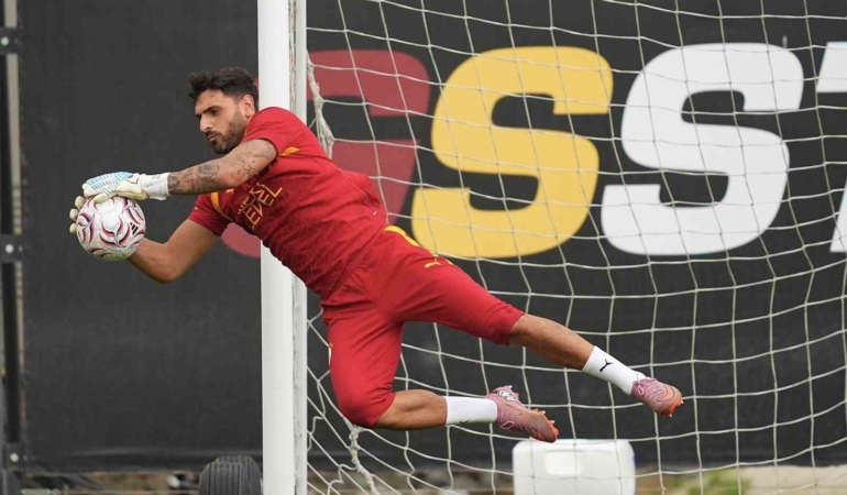 galatasarayda-yeni-sezon-hazirliklari-devam-etti-T37mK6Yd.jpg