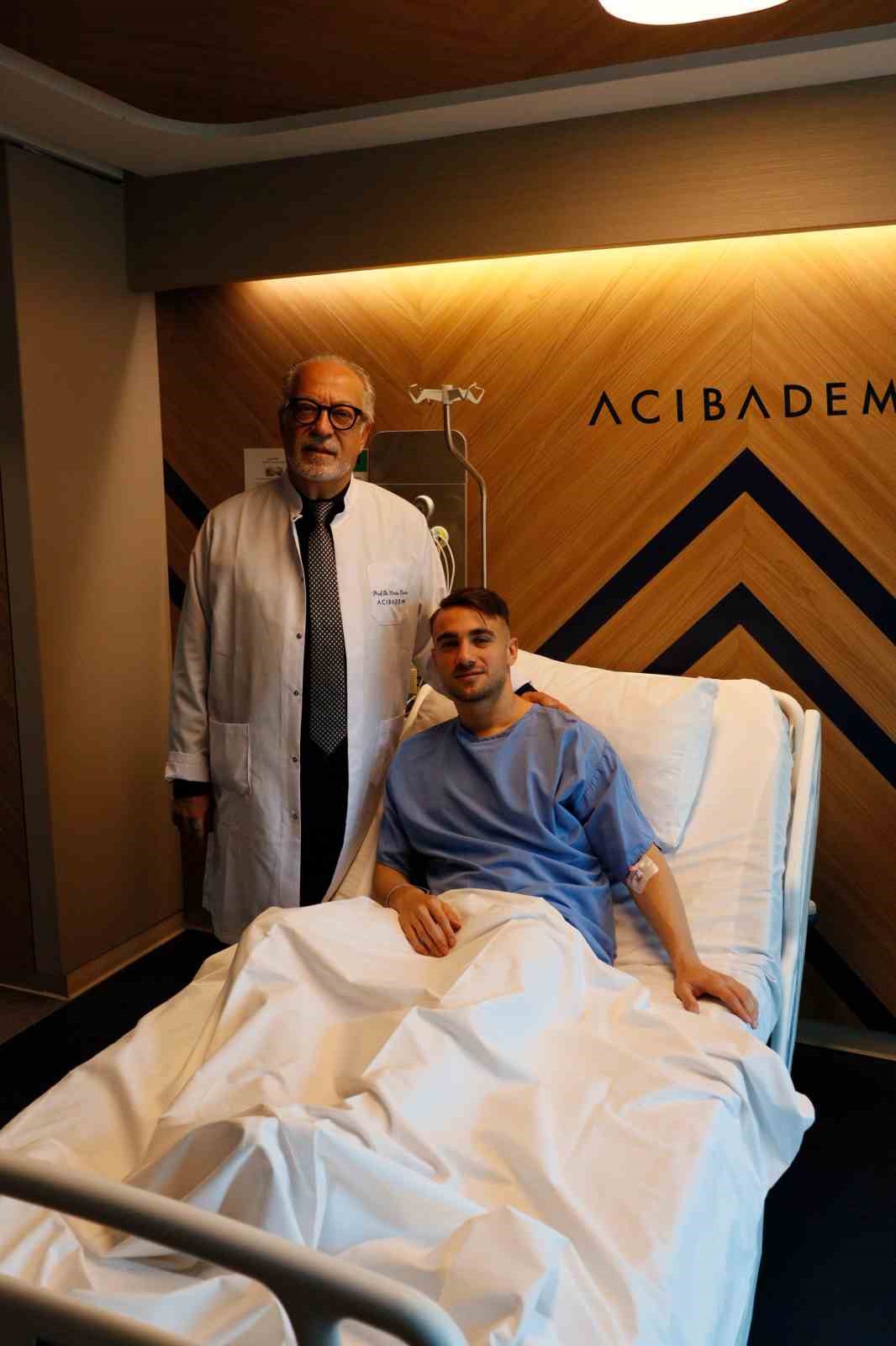 galatasarayda yunus akgun ameliyat oldu 0