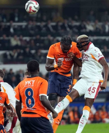 galatasaraydan-basaksehire-karsi-ligde-ust-uste-7-galibiyet-YtQQq4W9.jpg