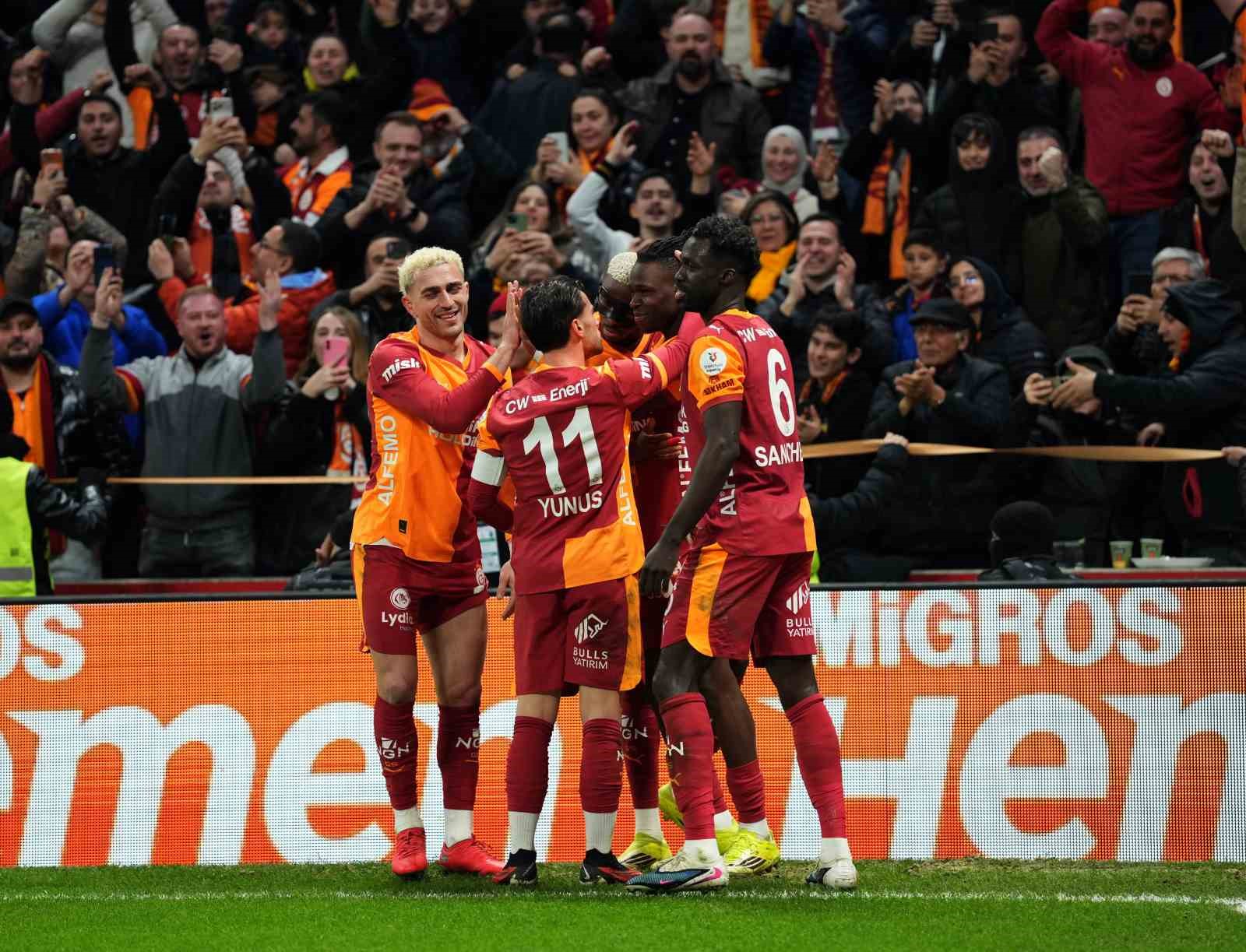 galatasaraydan ligde 3 maclik galibiyet serisi 0