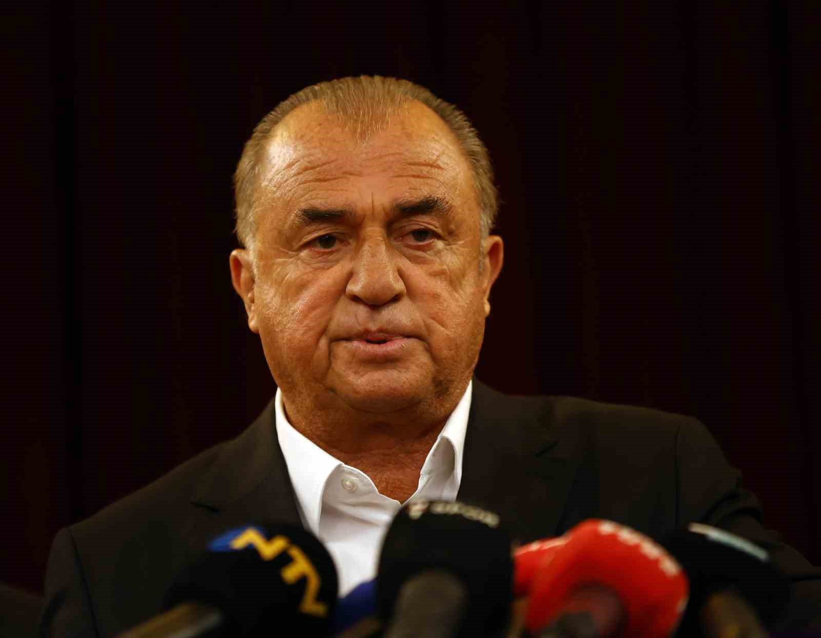 Galatasaray’ın efsaneleri, UEFA Kupası’nın 26. yıl dönümünde bir araya geldi 10 galatasarayin efsaneleri uefa kupasinin 26 yil donumunde bir araya geldi 6 keDG16HI