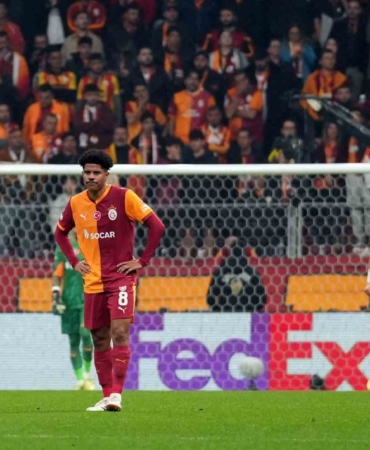galatasarayin-evindeki-33-maclik-yenilmezlik-serisi-sona-erdi-CQ2OgihI.jpg