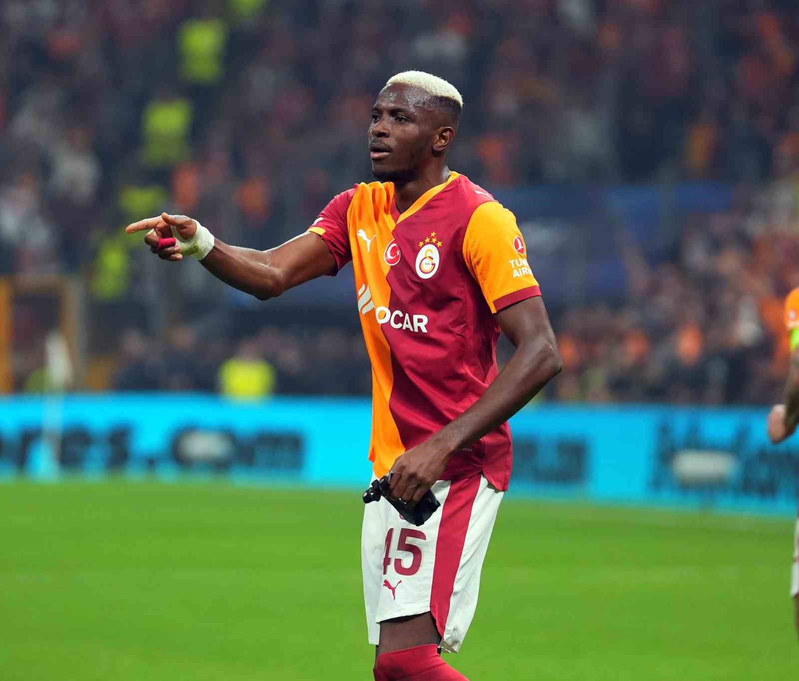 galatasarayin sampiyonlar ligindeki en erken golu osimhenden 0 jAZmIcZk