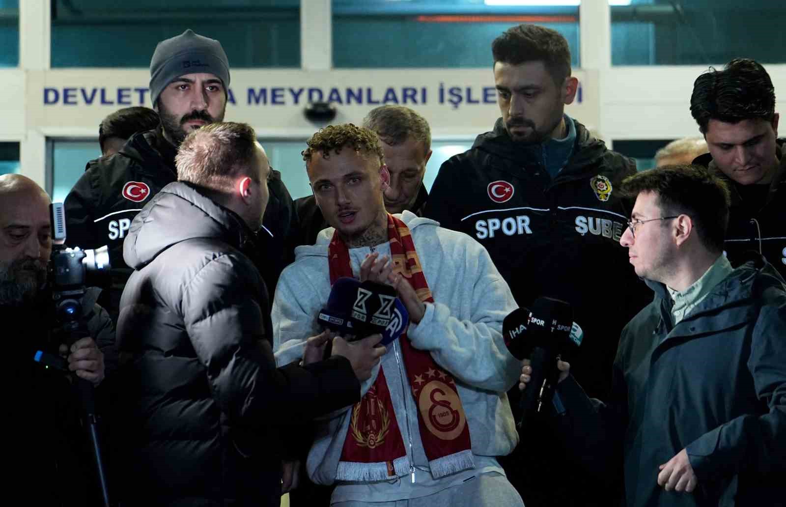 galatasarayin yeni transferi noa lang istanbula geldi 4 8b2zLMai