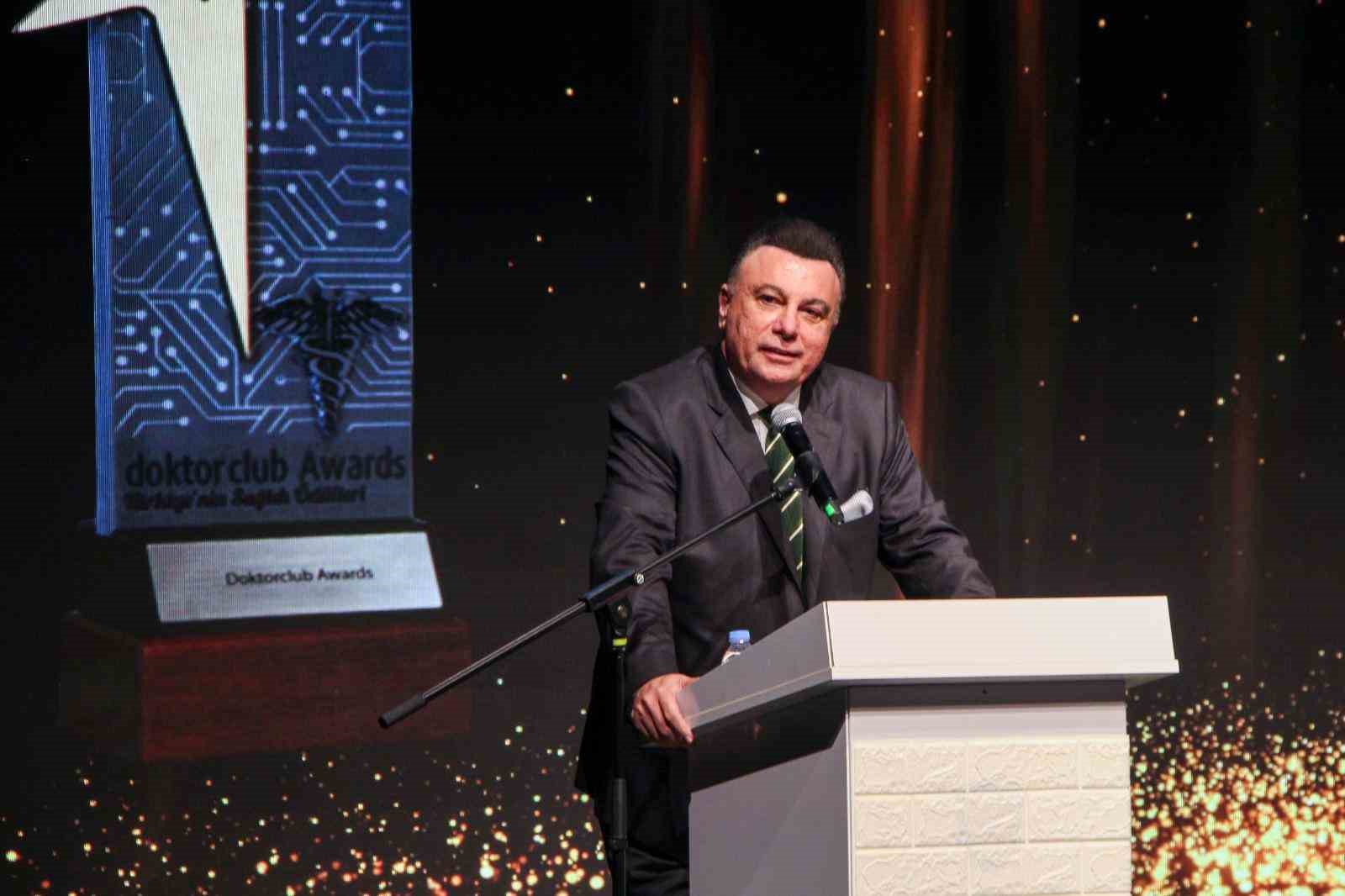 galatasarayli eski yoneticilerden lucescu sozleri 0 ElU2IEVD