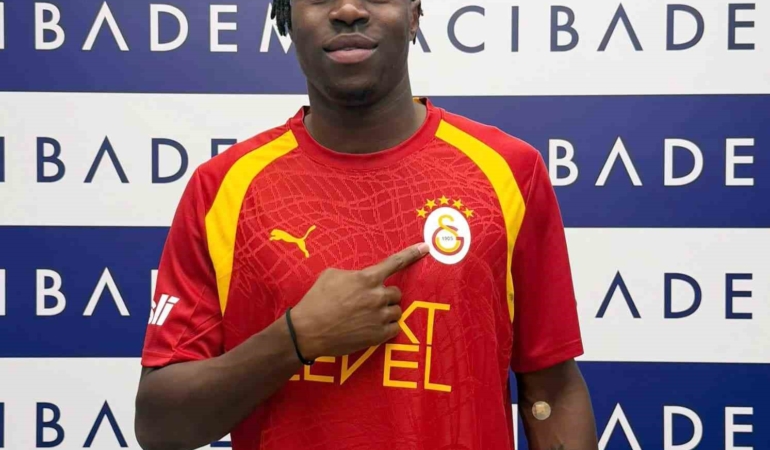 galatasarayli-futbolcular-saglik-kontrolunden-gecti-1tONt63c.jpg