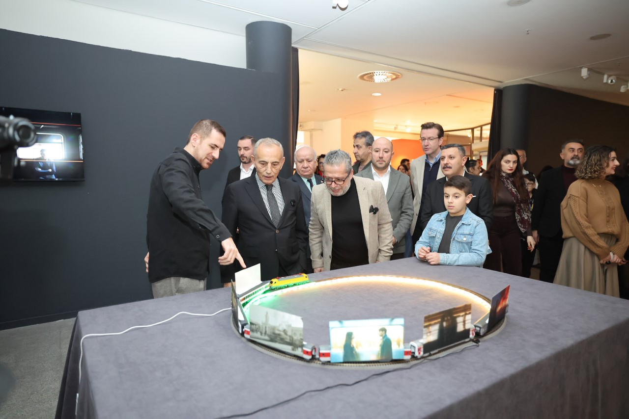 galeri cennette fijital kapilar sergisi acildi 1 IjTTpCQp