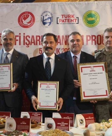 gastronomi-sehrinde-ali-nazik-basta-olmak-uzere-yoreye-ozgu-7-urun-tescillendi-5tIqdJgq.jpg