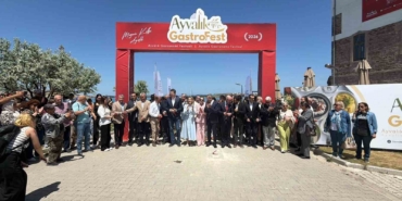gastronomisinin-kalbi-ayvalikta-atiyor-fNMcFr2x.jpg