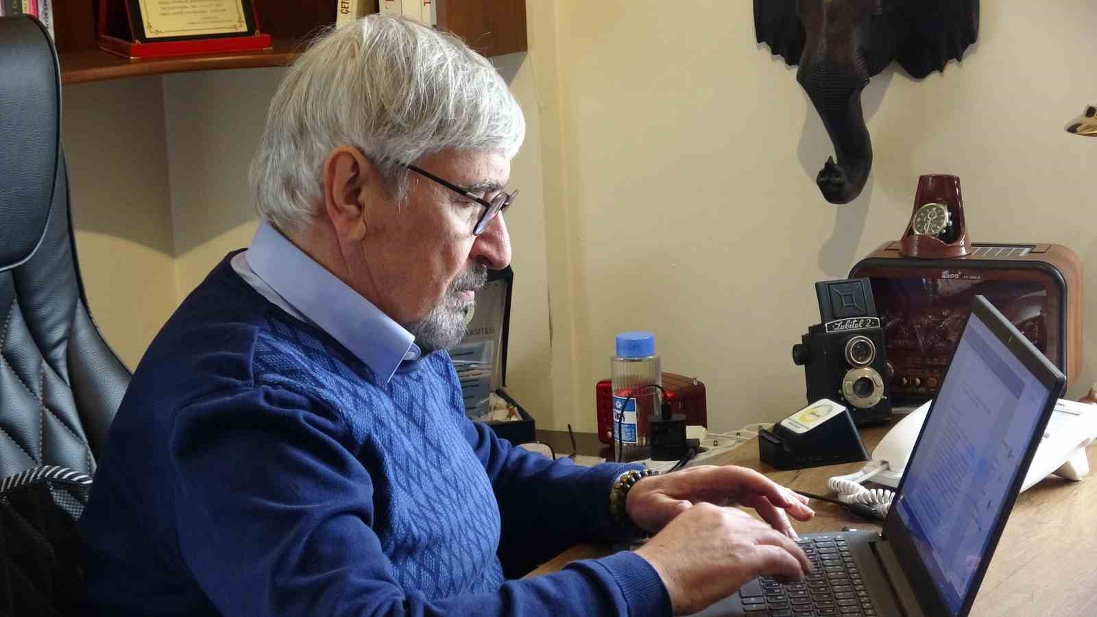 Gazeteci baba ve 2 çocuğu aynı mesleği yapmanın gururunu yaşıyor 11 gazeteci baba ve 2 cocugu ayni meslegi yapmanin gururunu yasiyor 7 dsWL1hKB