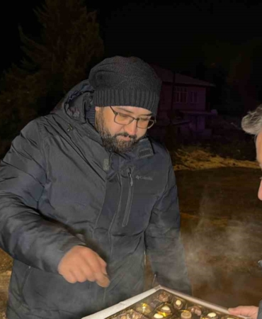 gazetecilerden-polislere-yeni-yil-surprizi-T4Y3XvQb.jpg