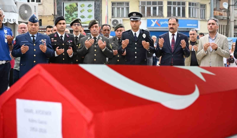 gazi-baskan-son-yolculuguna-askeri-torenle-ugurlandi-e97CAa1P.jpg