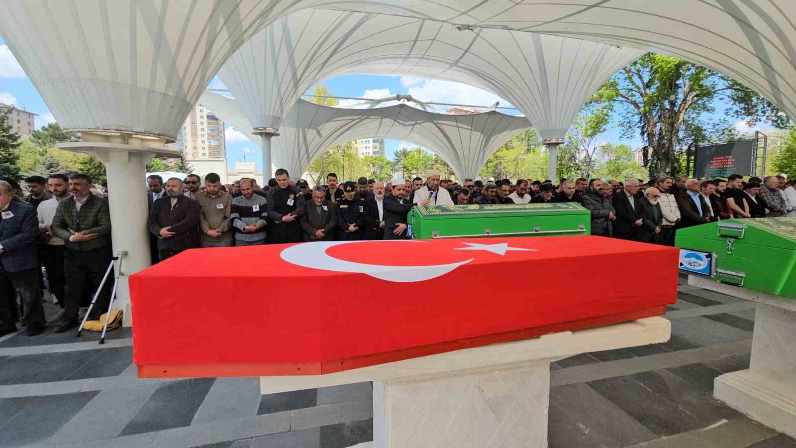 gazi polis kaya son yolculuguna ugurlandi 2 hv6kug2u