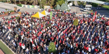 gazi-sehirliler-milli-heyecani-universite-meydaninda-yasadi-LxwFI78i.jpg