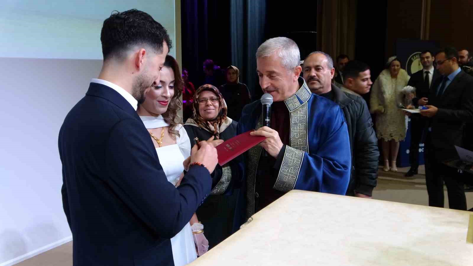 gaziantep evlilik hizinda turkiye birincisi oldu 4 iZaiSGiV
