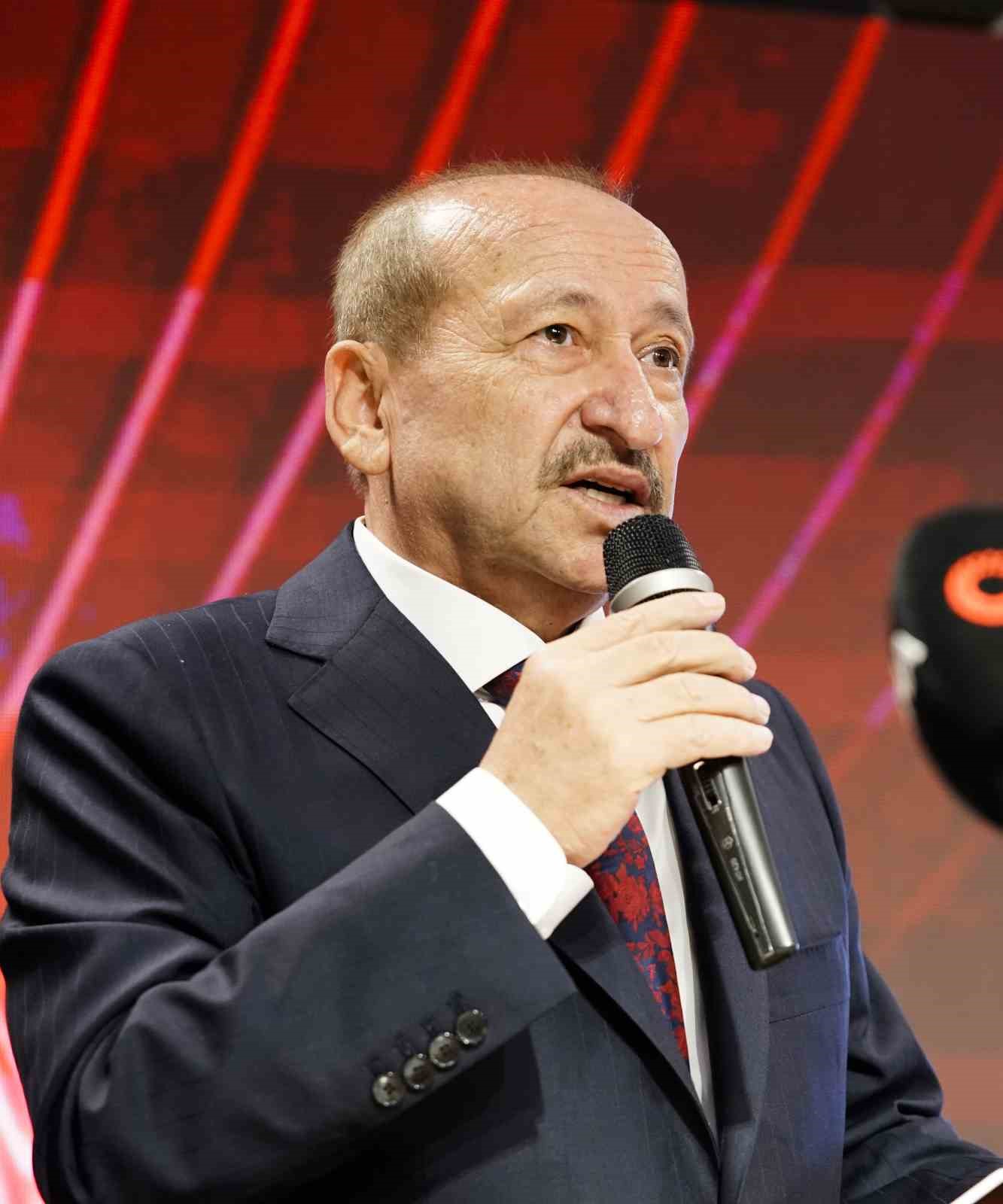 gaziantep fkda baskan memik yilmaz guven tazeledi 1 CzpPiHhe
