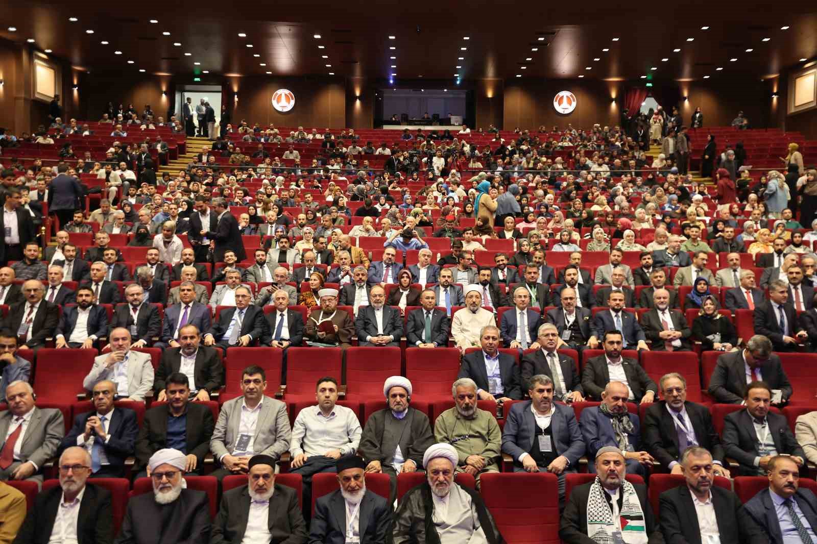 gaziantep forum ii gibtu ev sahipliginde basladi 2