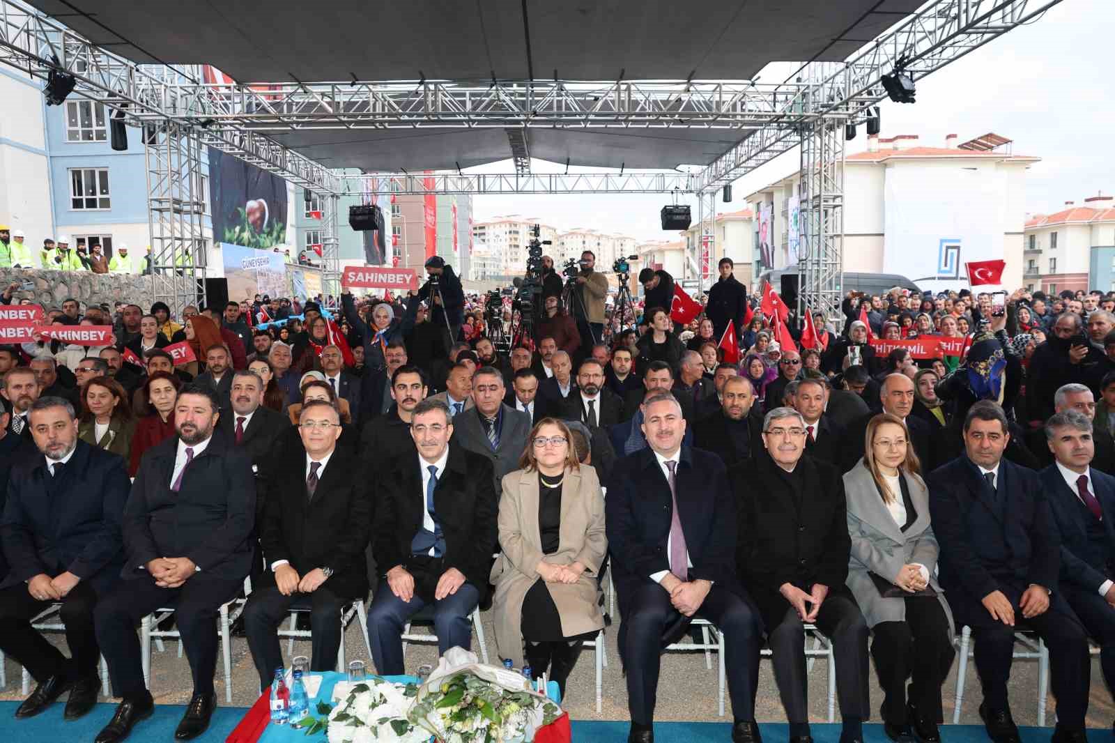 gaziantep guneysehirde 4 bininci konutun hak sahibi belirlendi 0 4sXbd4eJ