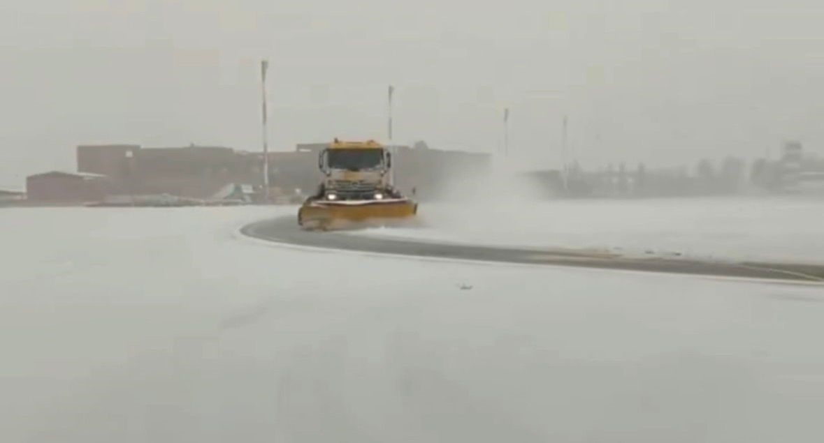 gaziantep havalimaninda ucuslar tekrar basladi 2 UBYWXlkW
