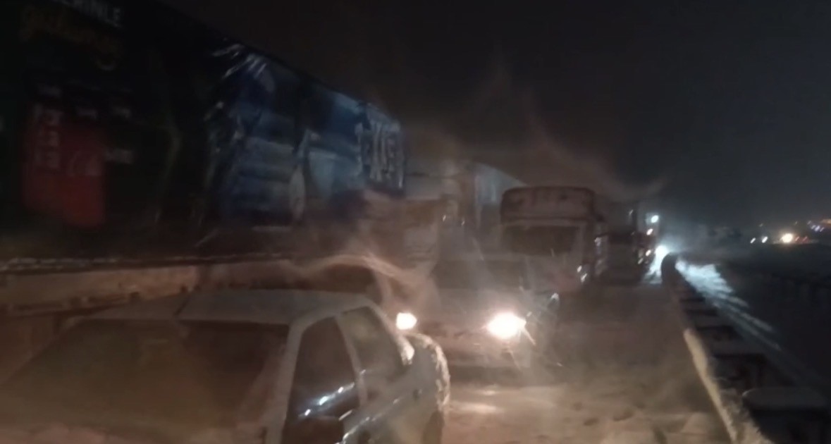 gaziantep kahramanmaras karayolunda kar esareti 2 r4CNsvnv