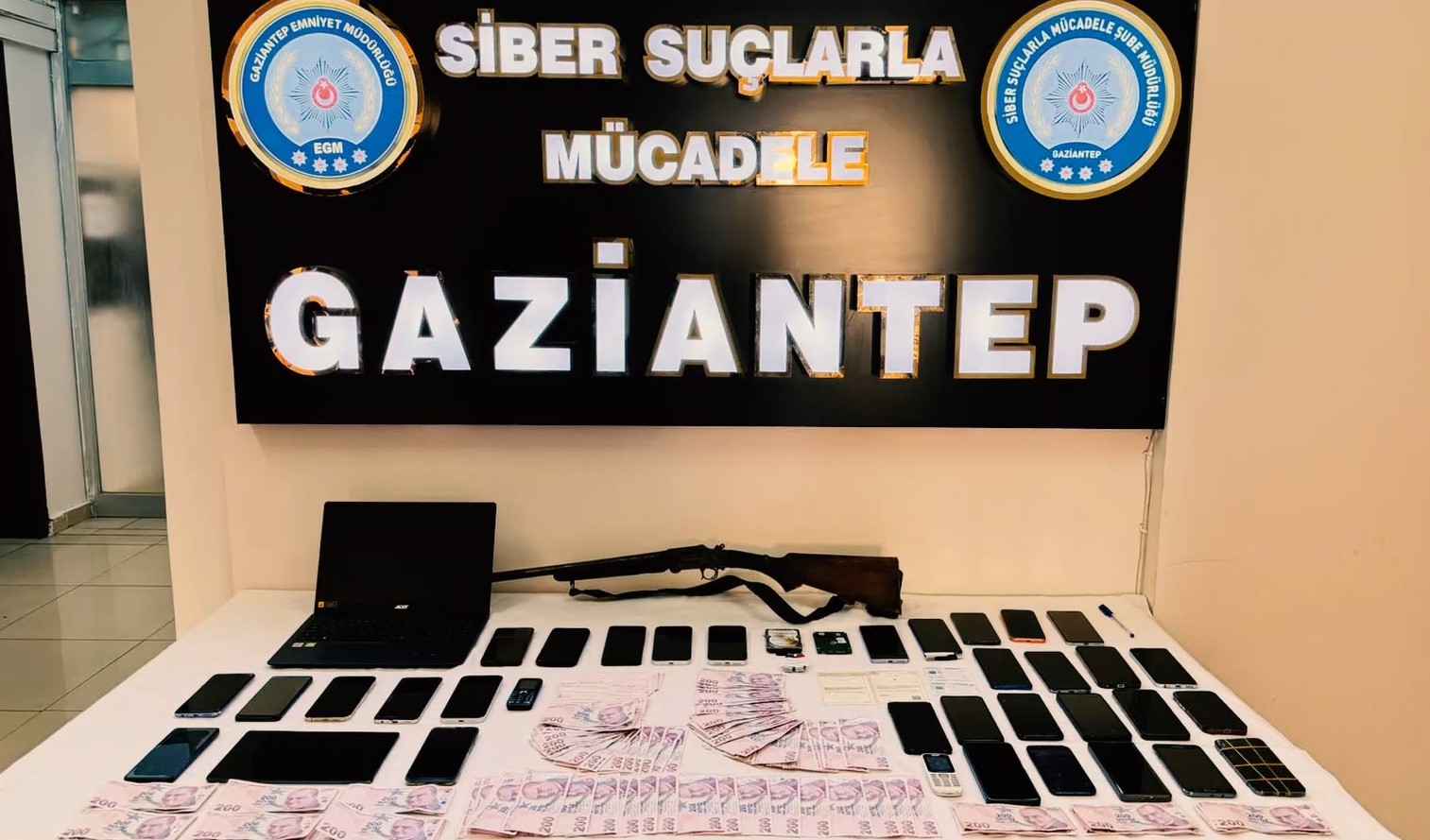 gaziantep merkezli 14 ildeki dolandiricilik operasyonunda gozalti sayisi 58e yukseldi 1 95CaVyQs