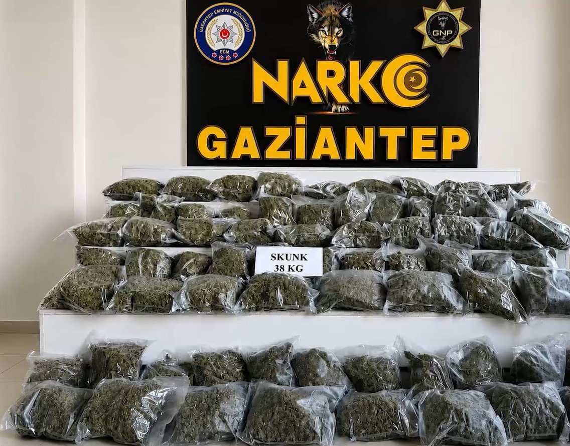 gaziantep merkezli dev narkotik operasyonu 382 supheli gozaltina alindi 3 QugZ2HyH