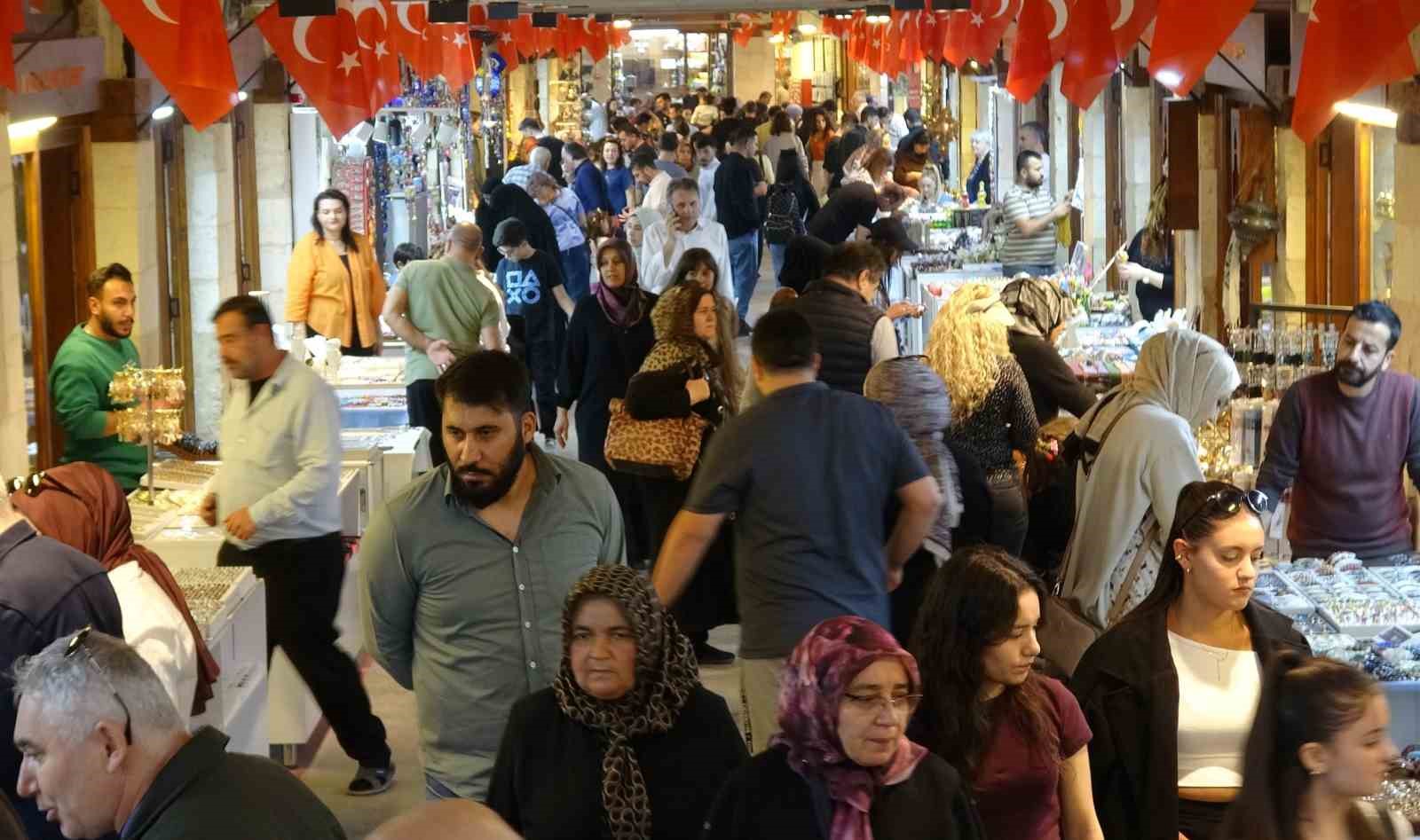 Gaziantep’in tarihi mekanlarında adım atacak yer kalmadı 5 gaziantepin tarihi mekanlarinda adim atacak yer kalmadi 1 VgTJrkCh