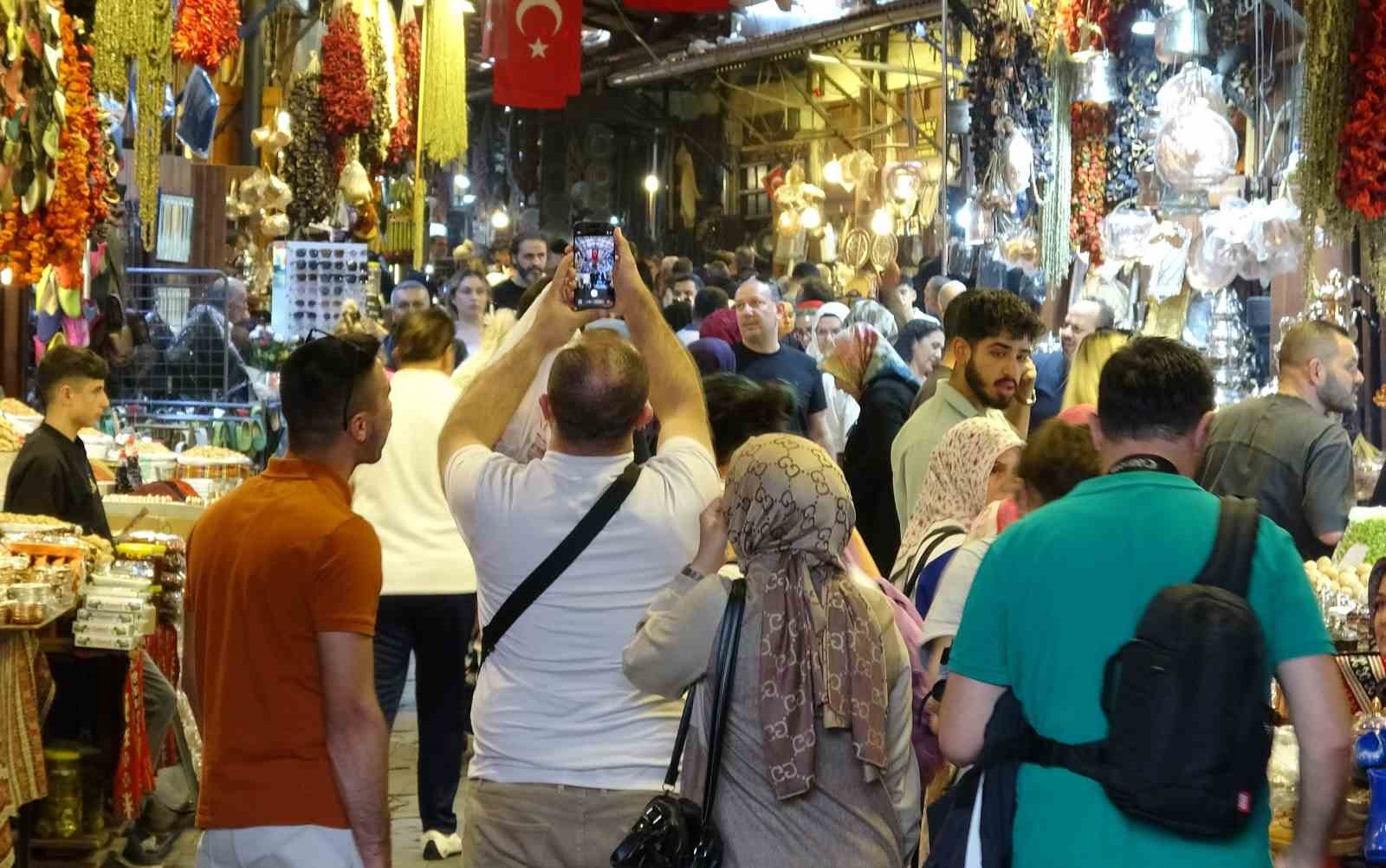 Gaziantep’in tarihi mekanlarında adım atacak yer kalmadı 10 gaziantepin tarihi mekanlarinda adim atacak yer kalmadi 6 qcC1Bgqy