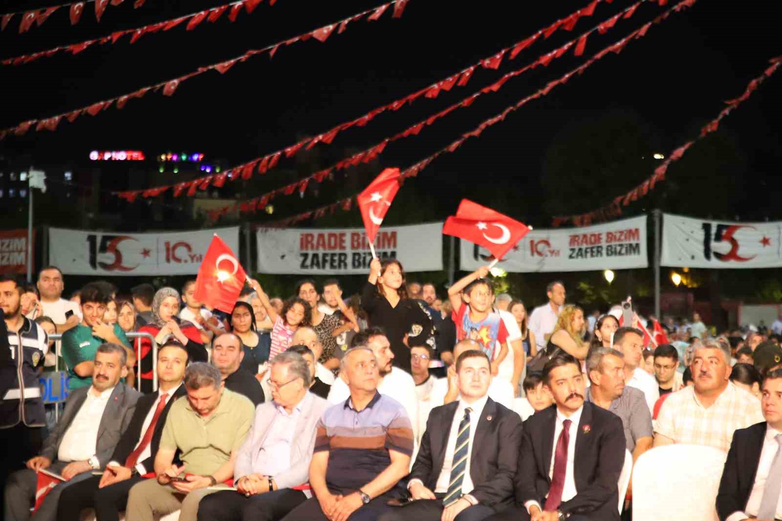 gaziantepliler 10 yil onceki heyecanla tek yurek meydanlara indi 4