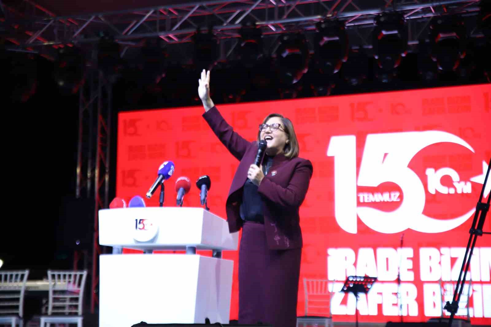gaziantepliler 10 yil onceki heyecanla tek yurek meydanlara indi 5
