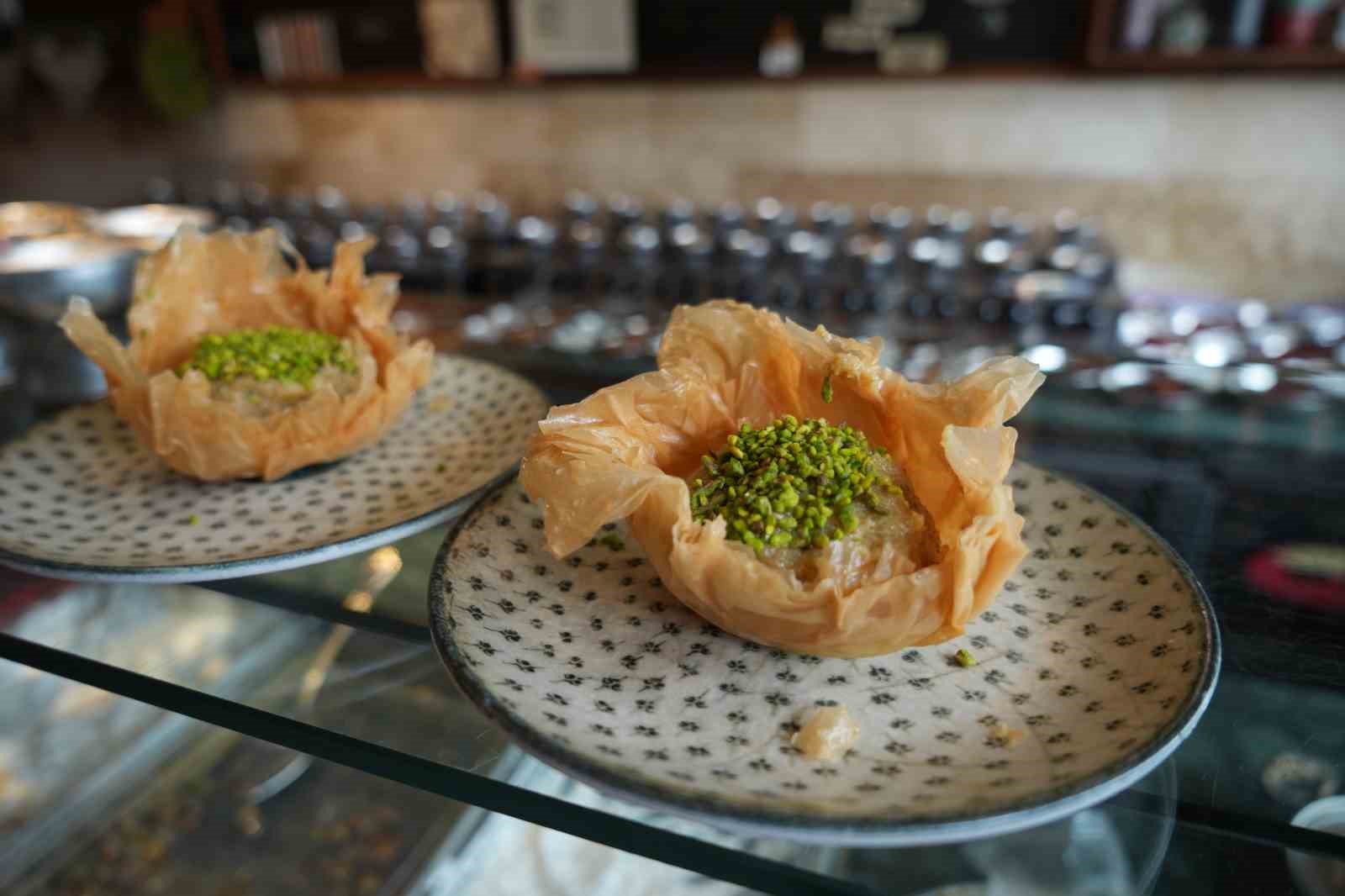 gazianteplilerin yeni tatlisi baklavali helva 4 7bI4cQrM