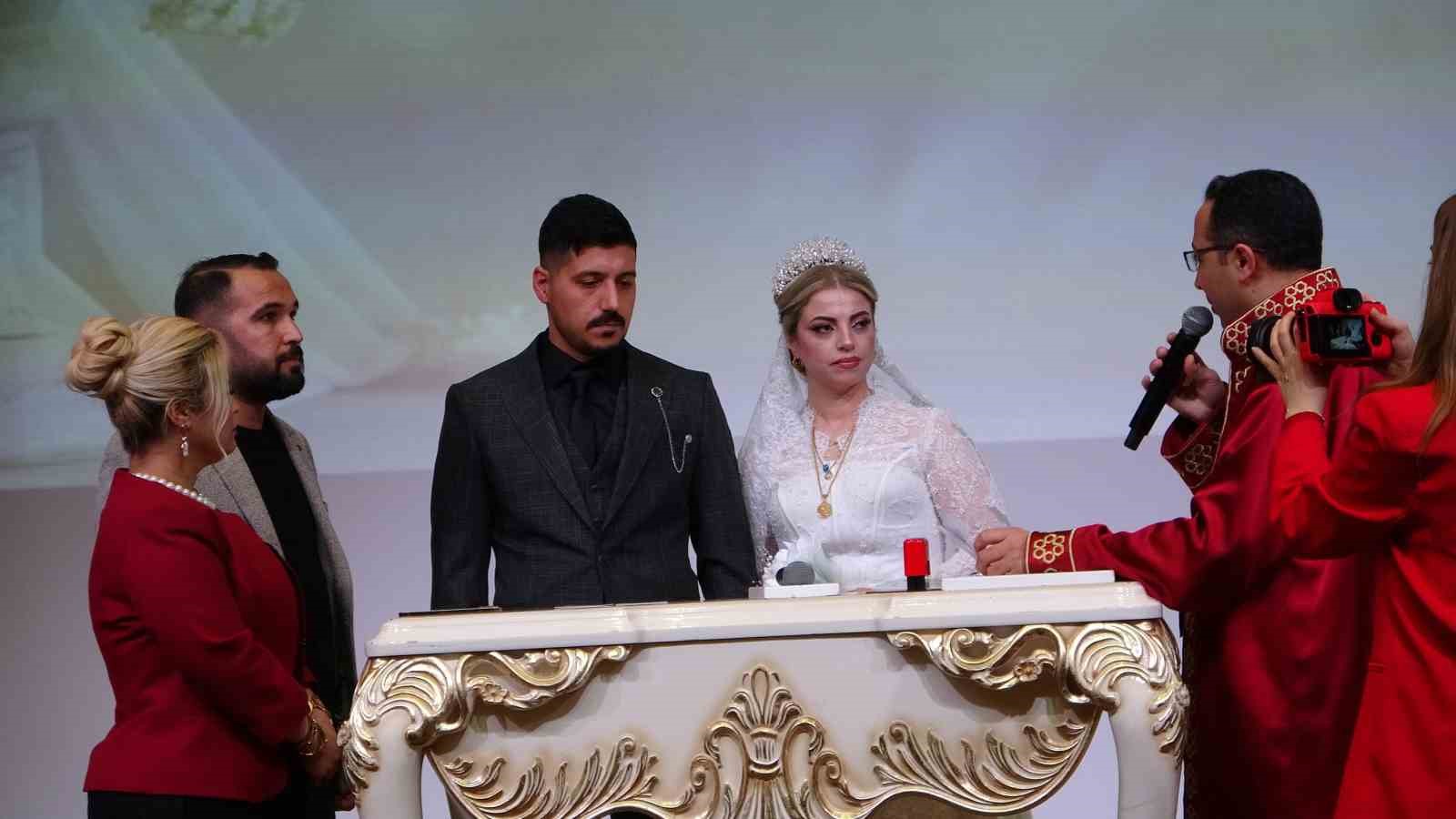 Gaziantep’te 14 Şubat’ta 62 çift evliliğe "Evet" dedi 9 gaziantepte 14 subatta 62 cift evlilige evet dedi 5 uHgbBf2U