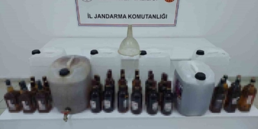 gaziantepte-140-litre-sahte-39-bin-litre-kacak-alkol-ele-gecirildi-bnvY3J4e.jpg