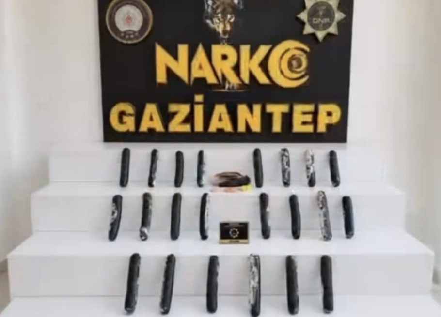 Gaziantep’te 22 kilo uyuşturucu ele geçirildi: 8 şahıs tutuklandı 5 gaziantepte 22 kilo uyusturucu ele gecirildi 8 sahis tutuklandi 1 zLKZhvve