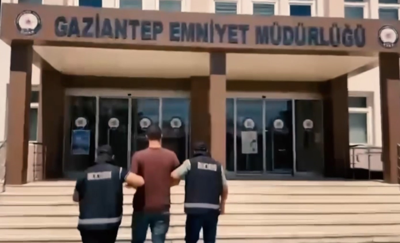 Gaziantep’te 3 adet tüfek ile uyuşturucu madde ele geçirildi: 2 gözaltı 5 gaziantepte 3 adet tufek ile uyusturucu madde ele gecirildi 2 gozalti 1 mbCEbywl