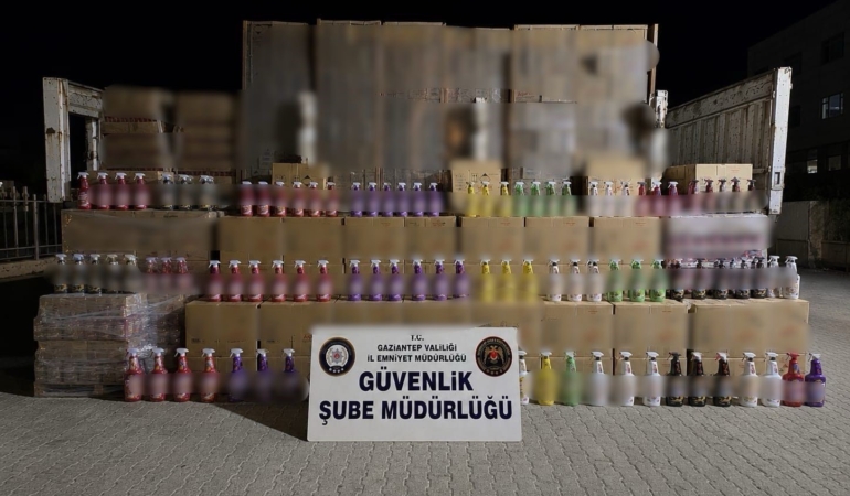gaziantepte-3-milyon-500-bin-tl-degerinde-sahte-temizlik-urunu-ele-gecirildi-m38XjelS.jpg