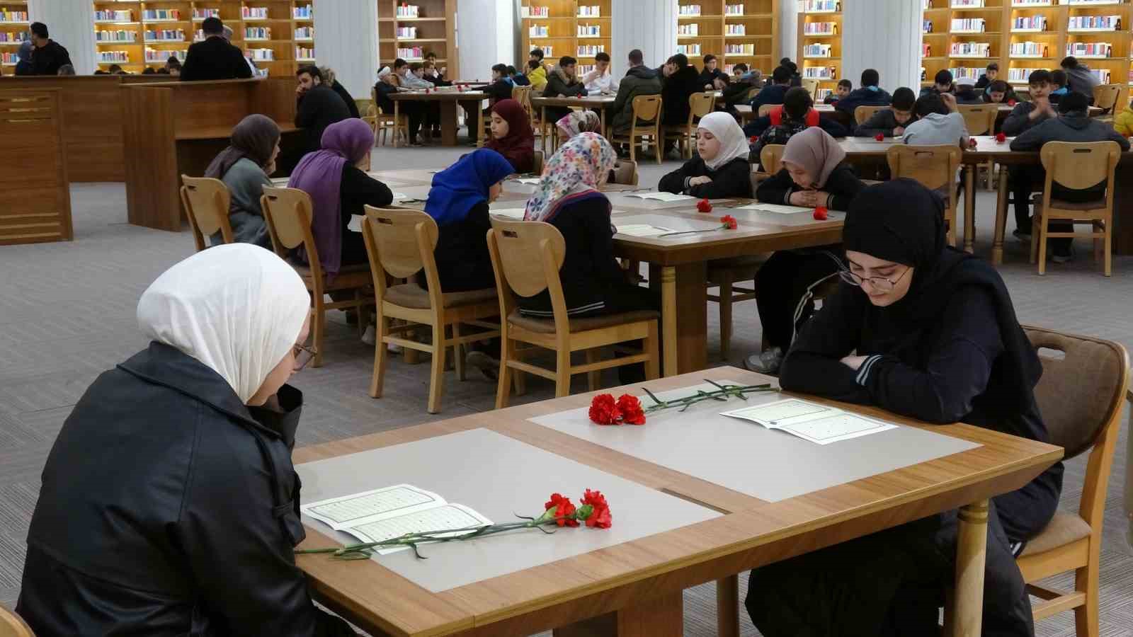 gaziantepte 302 ogrenci ayni anda kuran i kerimi hatim etti 0 VINfbBX3