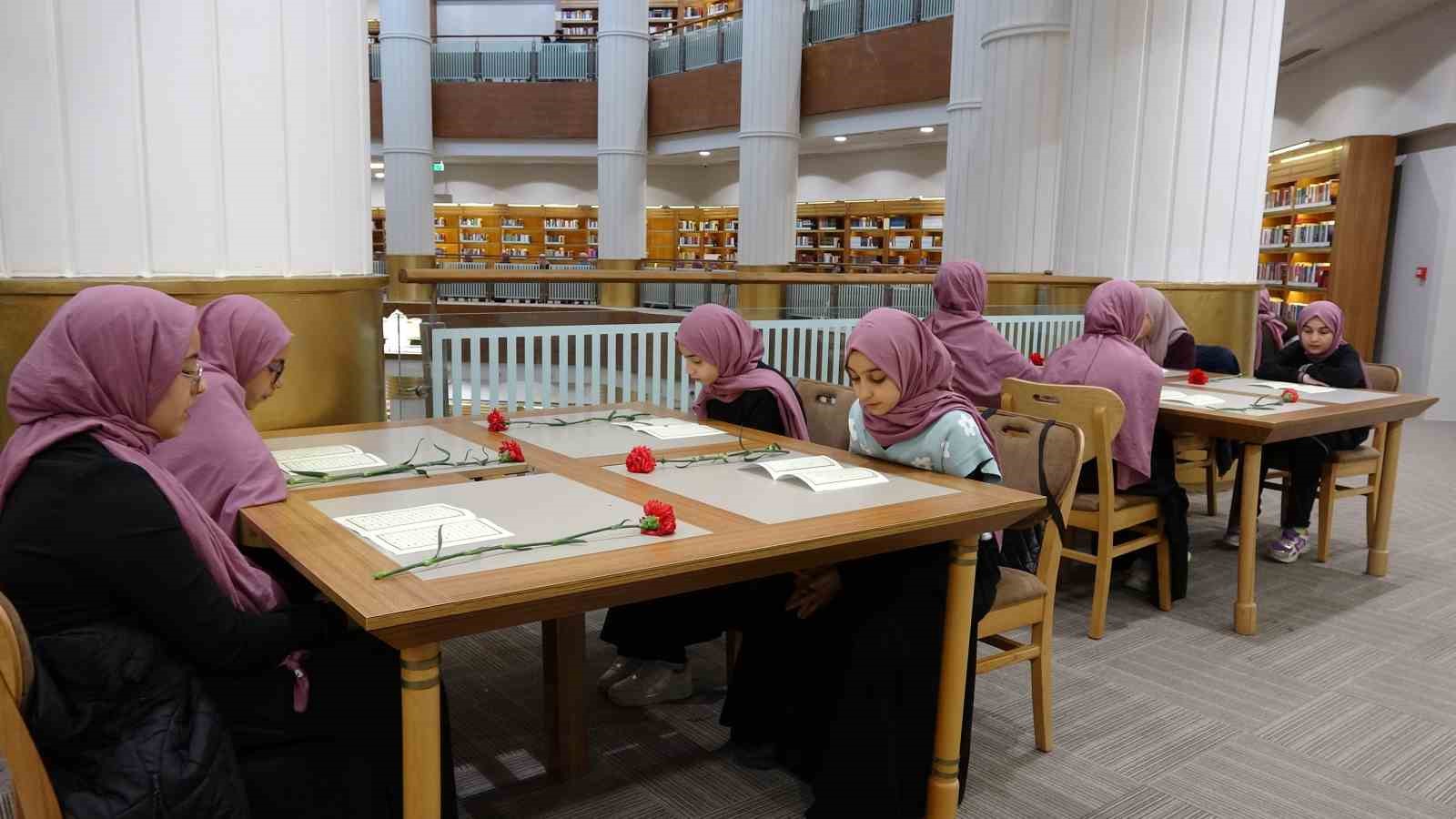 gaziantepte 302 ogrenci ayni anda kuran i kerimi hatim etti 4 XbLi8yJS