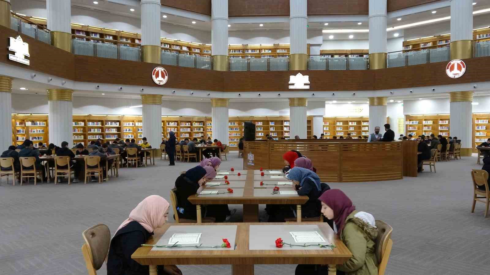 gaziantepte 302 ogrenci ayni anda kuran i kerimi hatim etti 7 gzvLaHCz