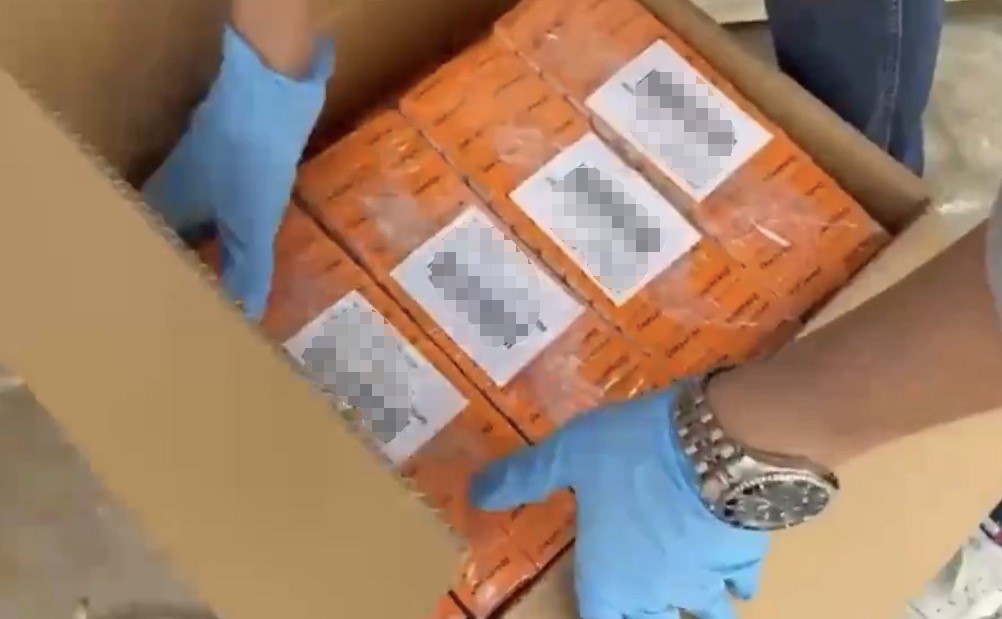 gaziantepte 83 bin 679 adet kacak ilac ele gecirildi 1 tutuklama 2 uzZ7BrPU