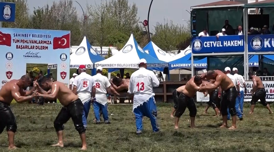 Gaziantep’te altın kemer Mustafa Taş’ın 9 gaziantepte altin kemer mustafa tasin 5 q3cB4LrO